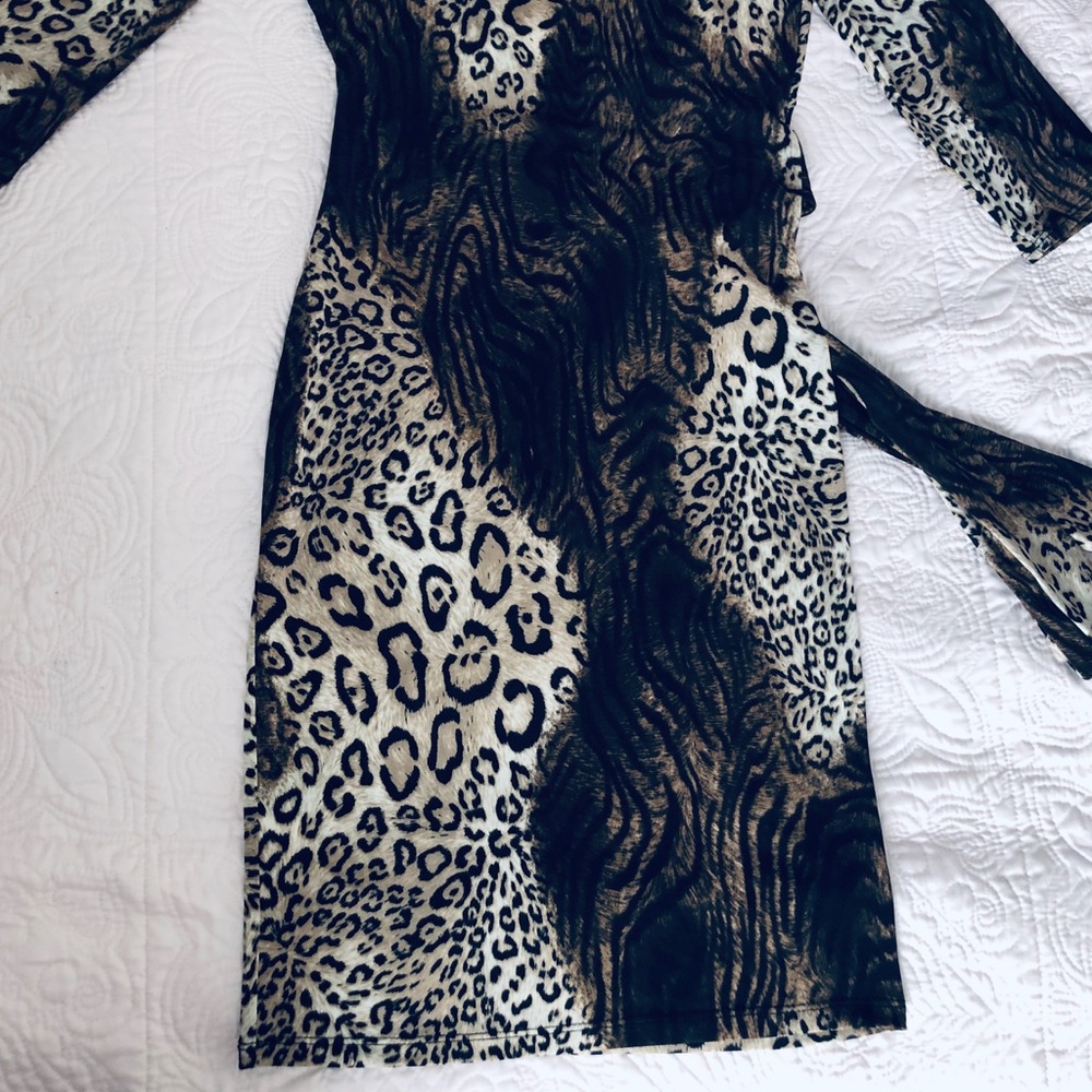 Dress - Picture 2 of 2